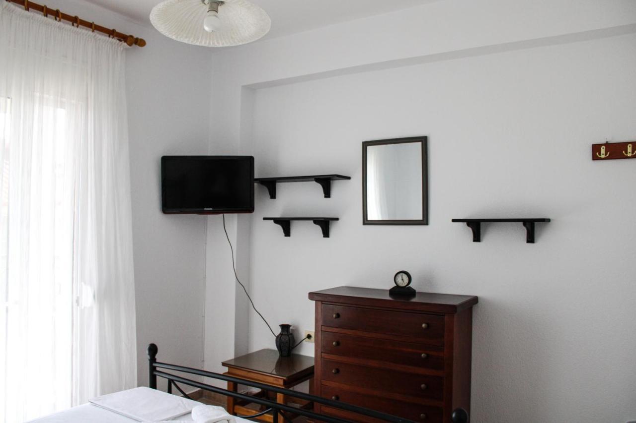 Toli Apartments Kallithea  Eksteriør bilde